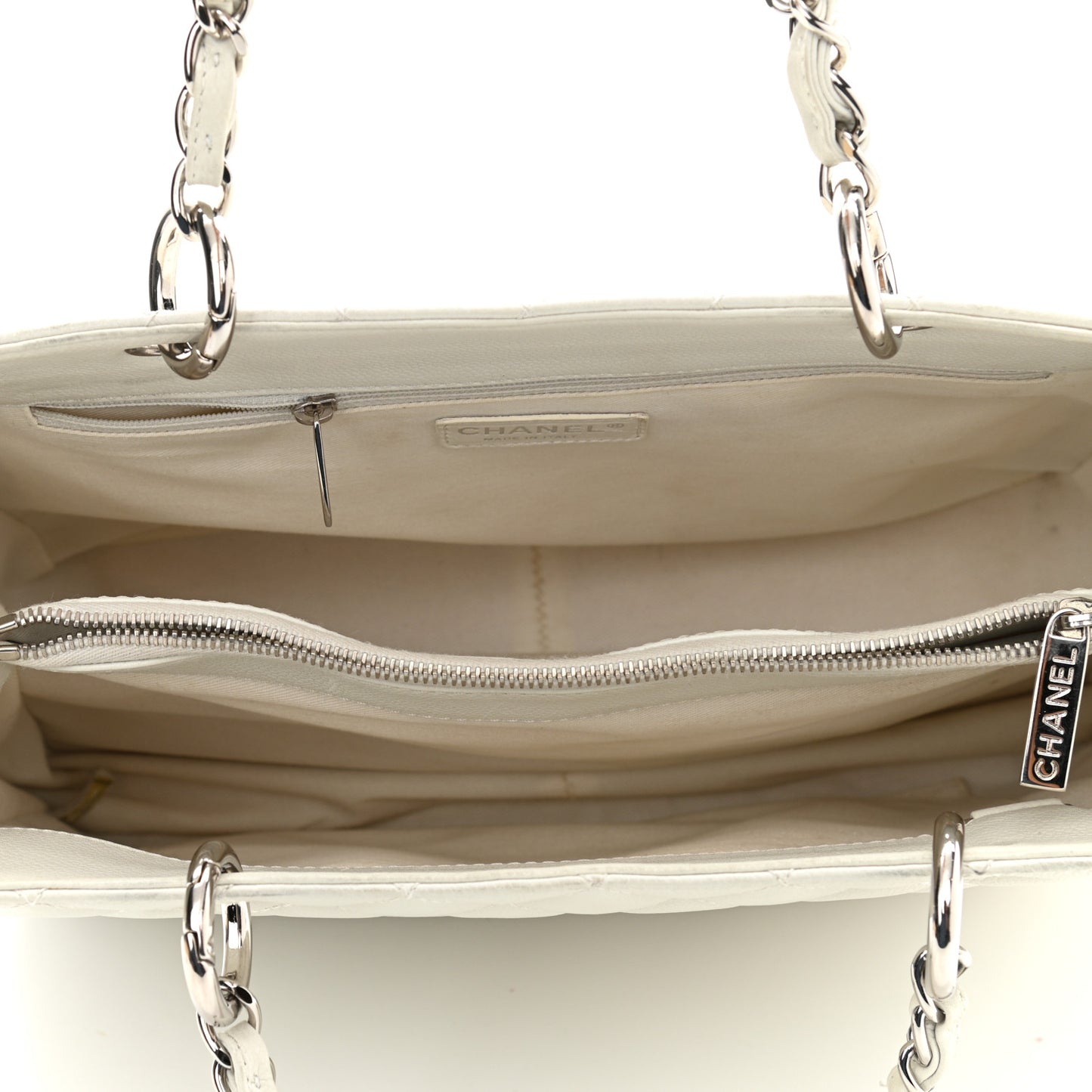Caviar Quilted Grand Shopping Tote GST White