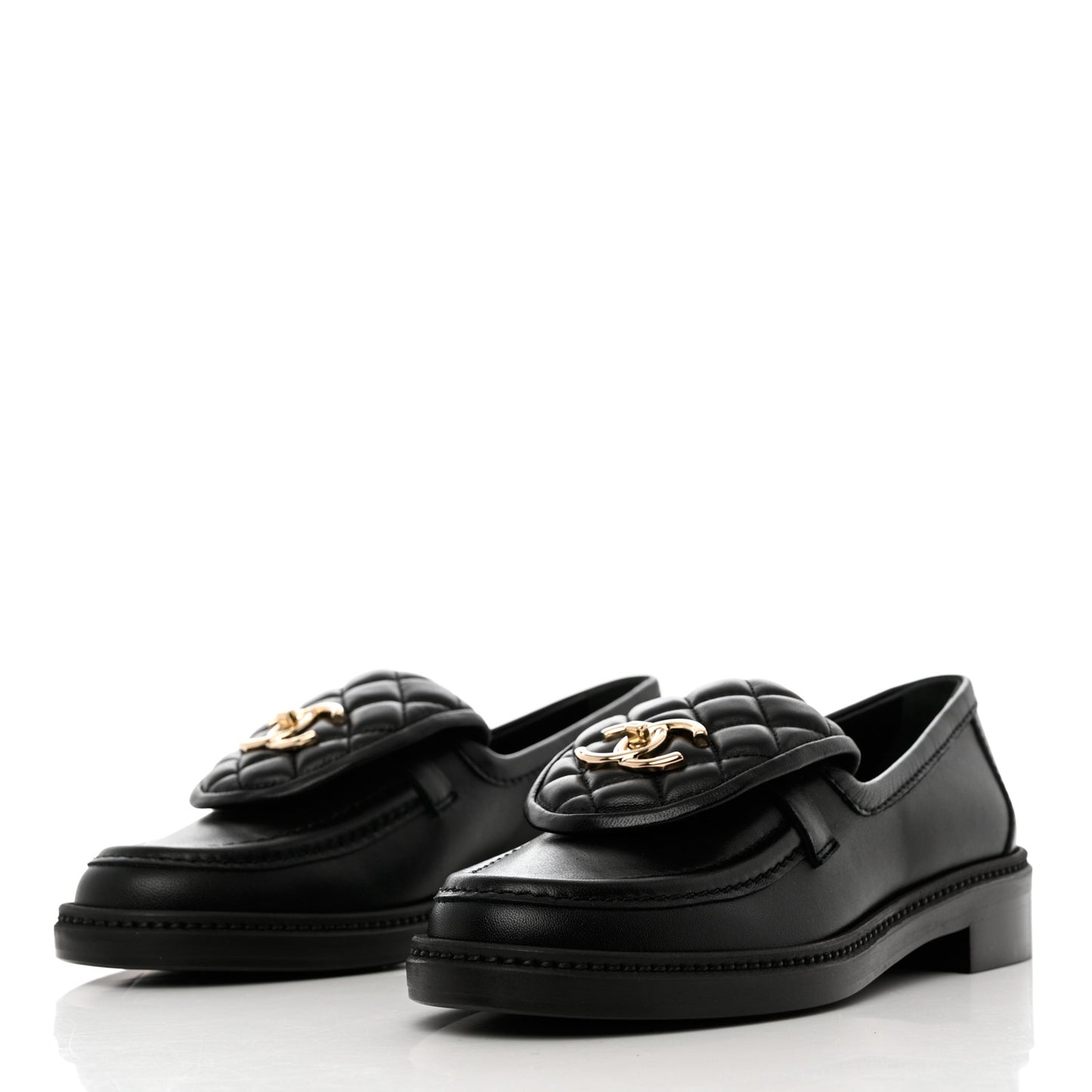 Lambskin Quilted CC Turnlock Loafers 37 Black