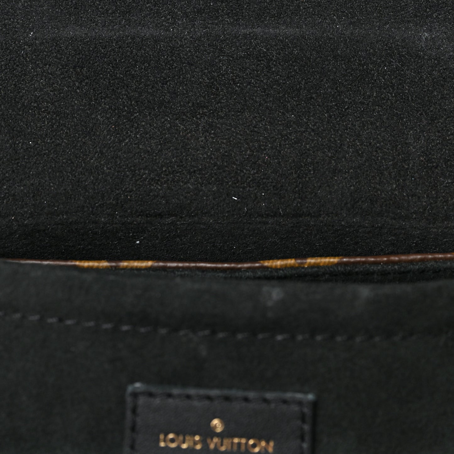 Monogram Locky BB Black