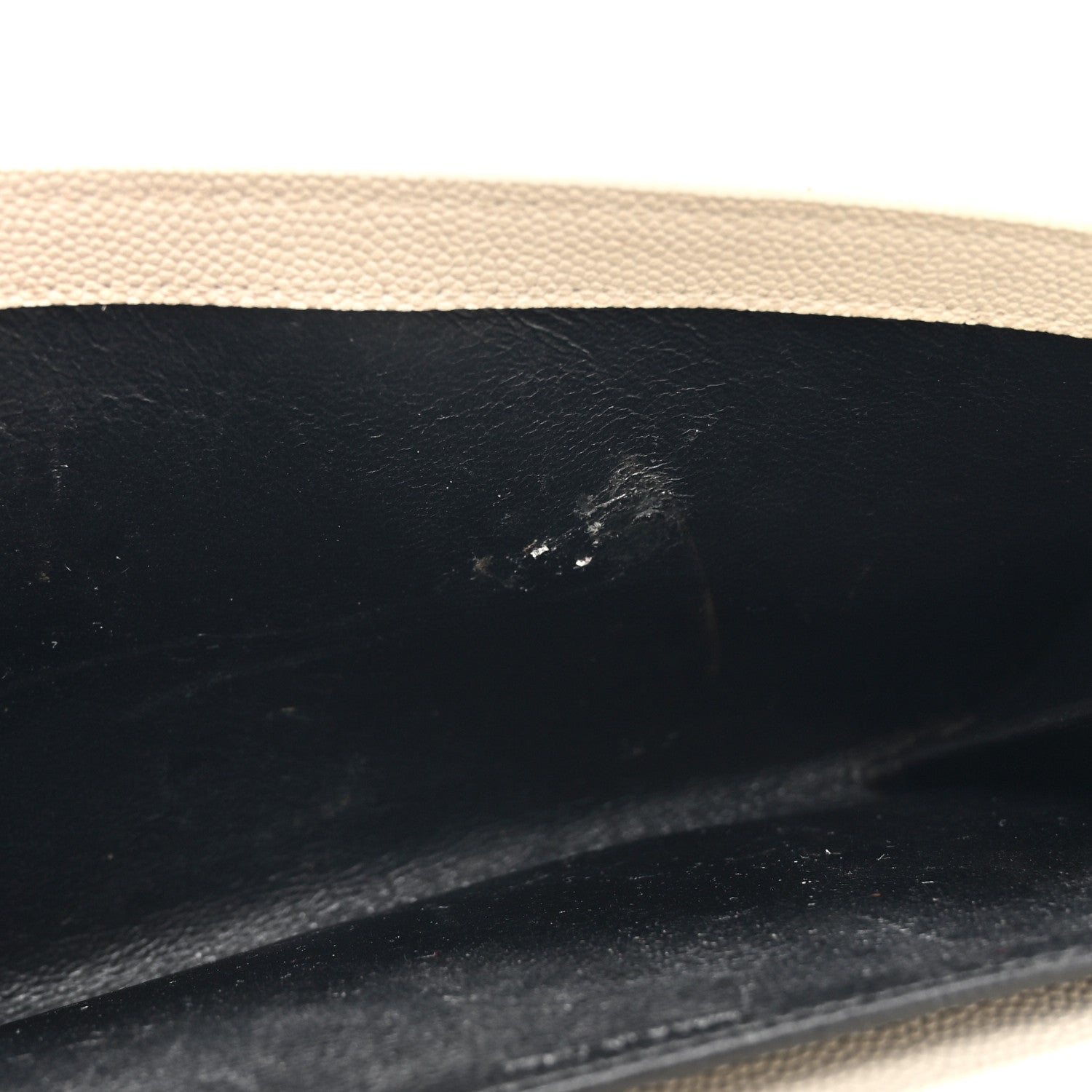 Saint Laurent Grain De Poudre Monogram Uptown Chain Wallet Crema Soft 10 of 17