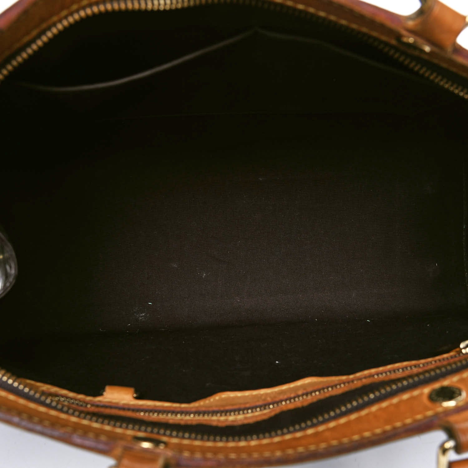 Louis Vuitton Vernis Brea MM Amarante 7 of 7