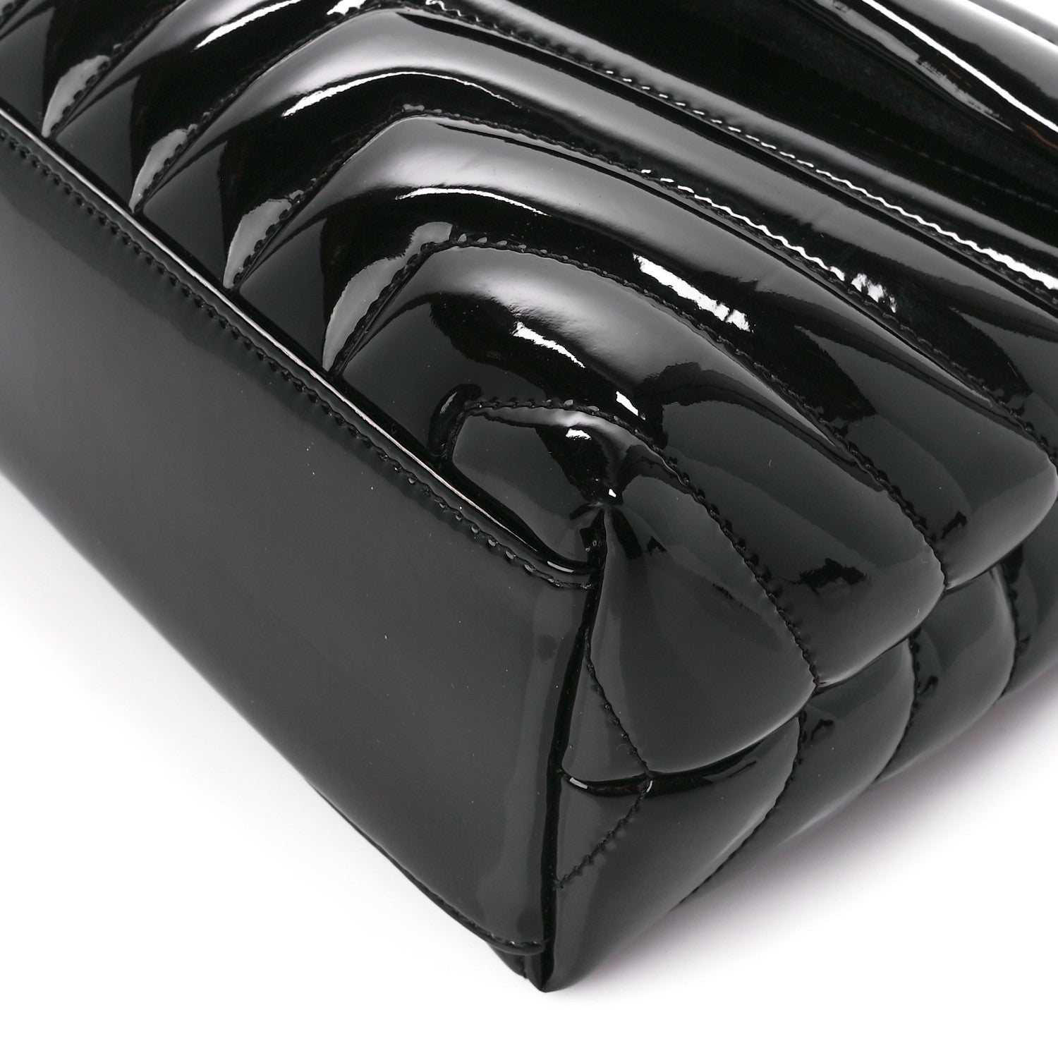 Saint Laurent Patent Y Quilted Monogram Small Loulou Chain Satchel Black 10 of 10
