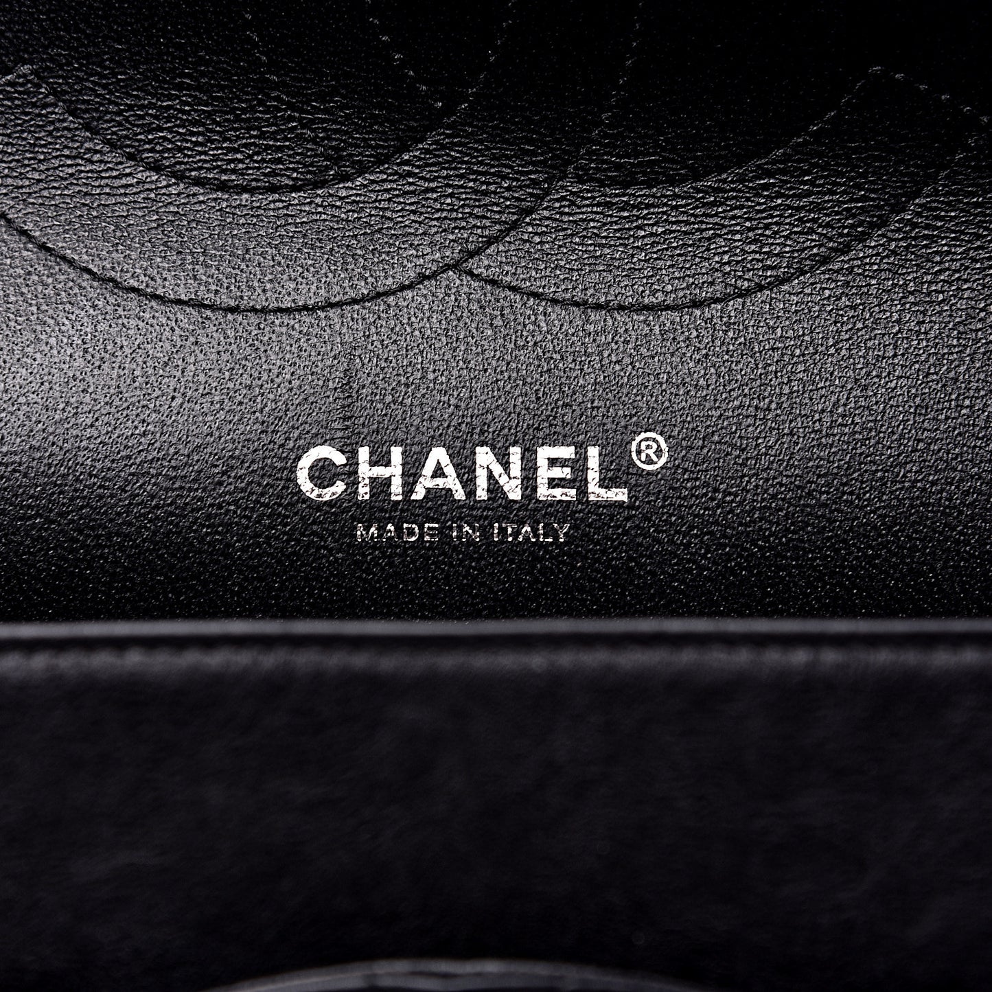 Crumpled Calfskin Quilted Jumbo Double Flap So Black