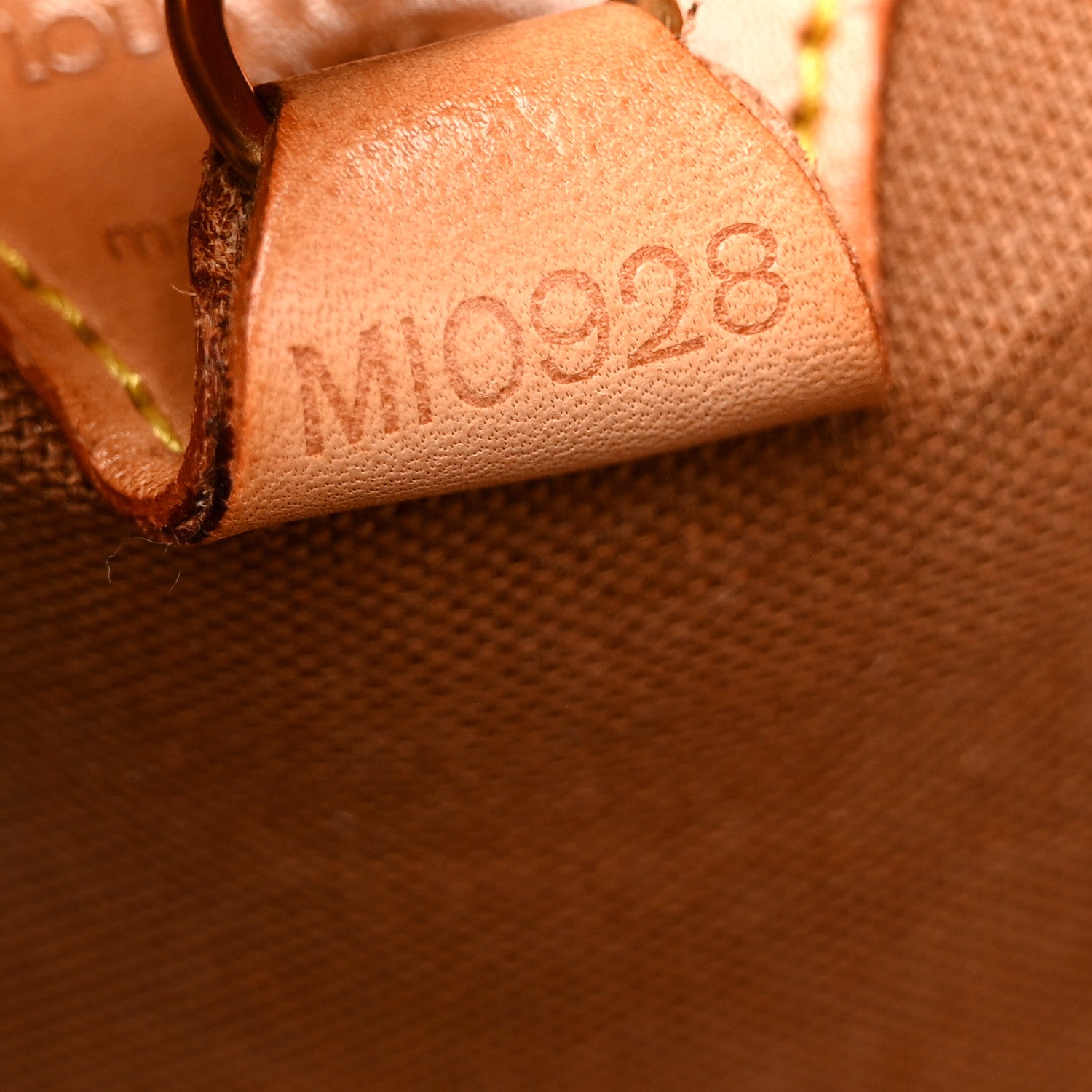 Louis Vuitton Monogram Ellipse MM 7 of 17