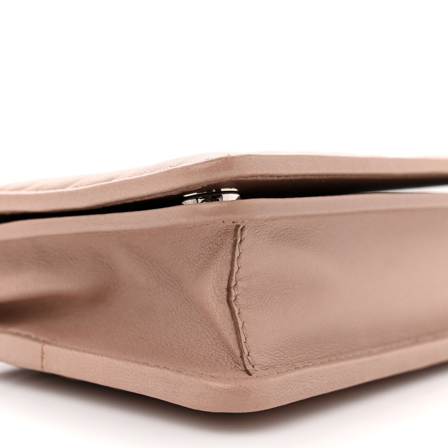 Soft Calfskin Impunture Diagramme Chain Wallet Cipria