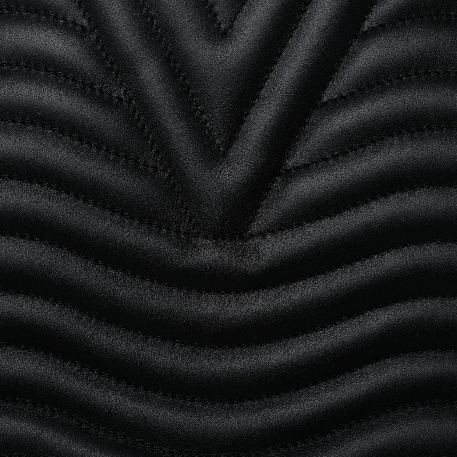 Louis Vuitton Calfskin New Wave Chain Tote Black 12 of 14