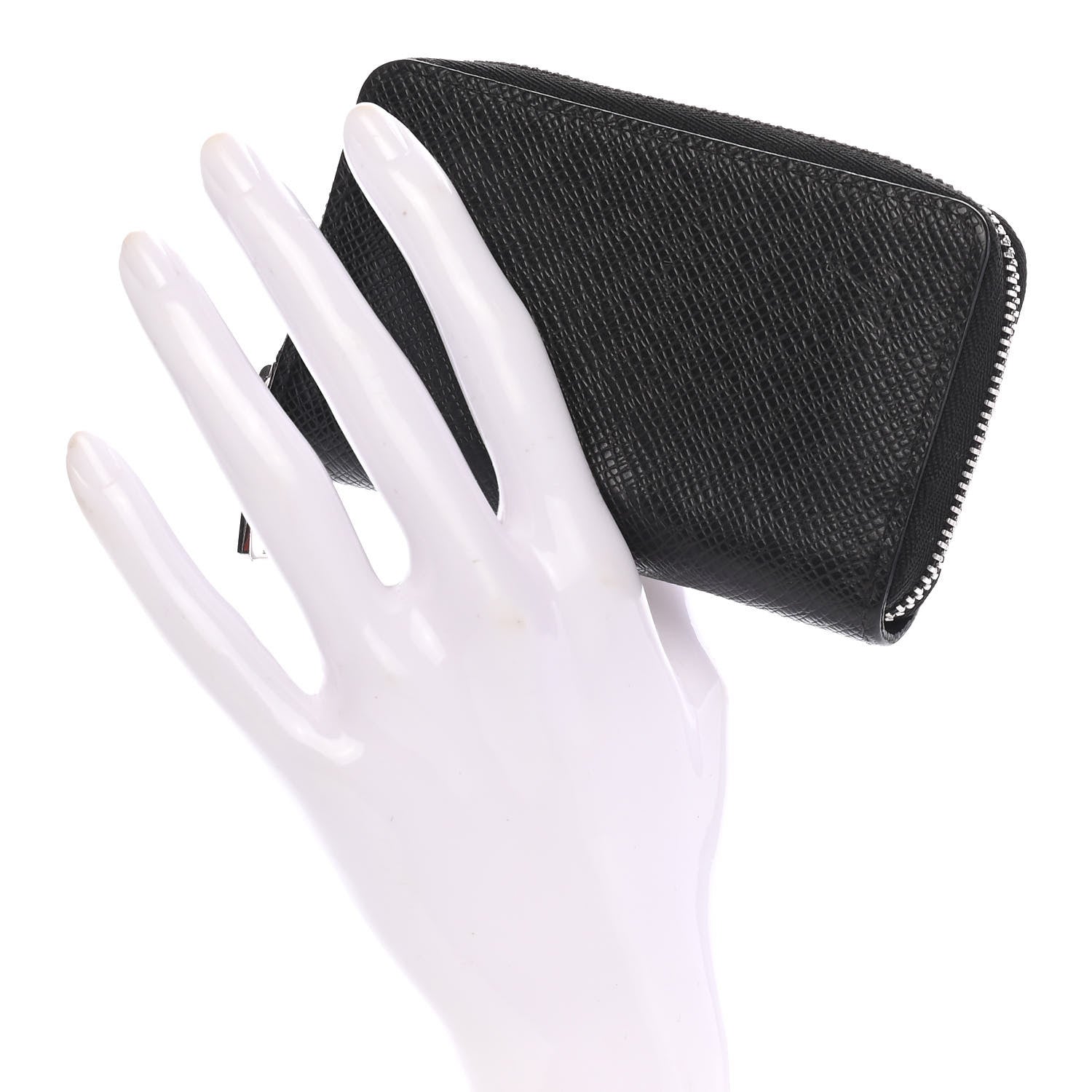Louis Vuitton Taiga Zippy Coin Purse Vertical Black 2 of 6