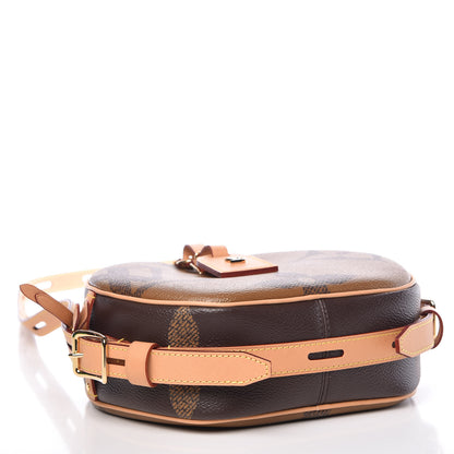 Louis Vuitton Reverse Monogram Giant Boite Chapeau Souple 4 of 10