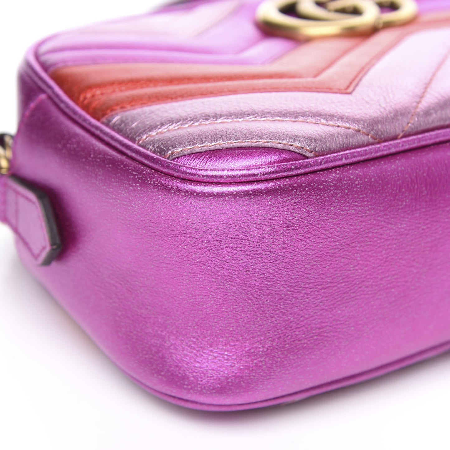 Laminated Nappa Matelasse Small GG Marmont Chain Shoulder Bag Fuxia Rosso Rosa