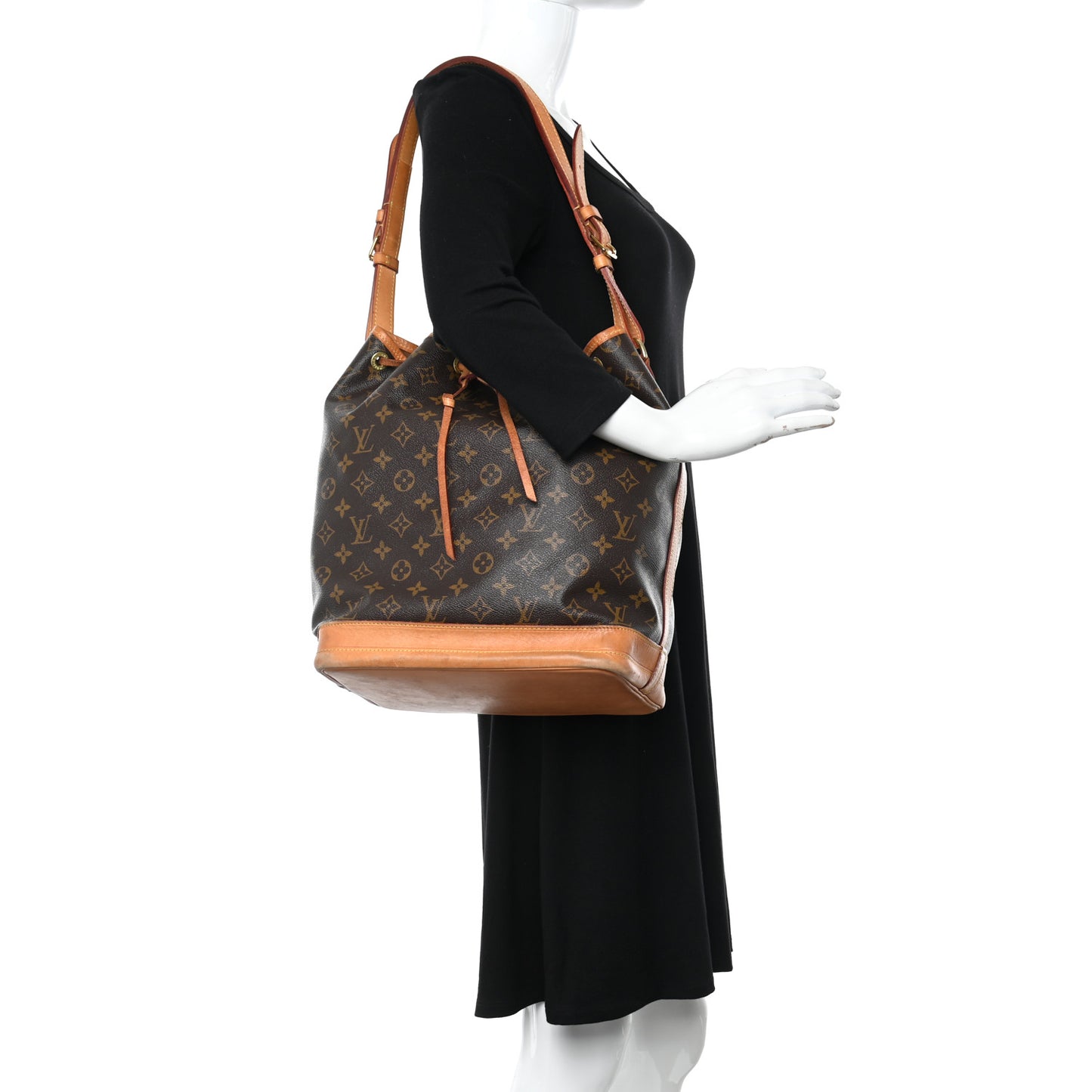 Monogram Noe