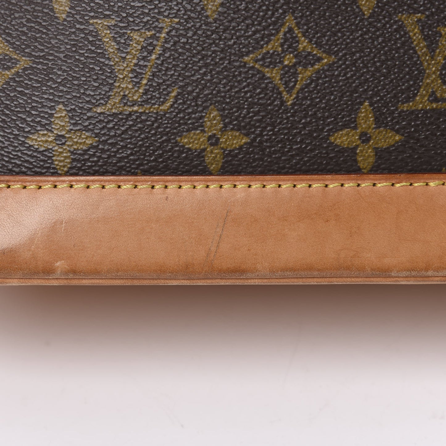 Monogram Alma PM