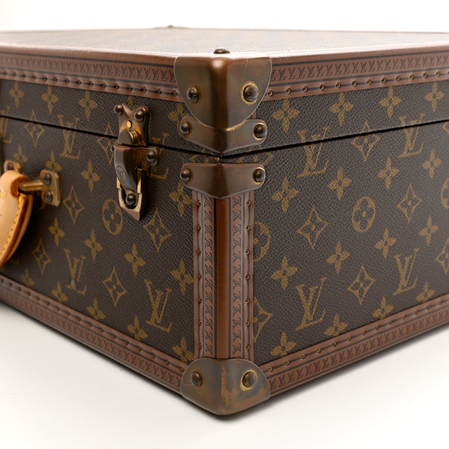 Louis Vuitton Monogram Bisten 50 8 of 11