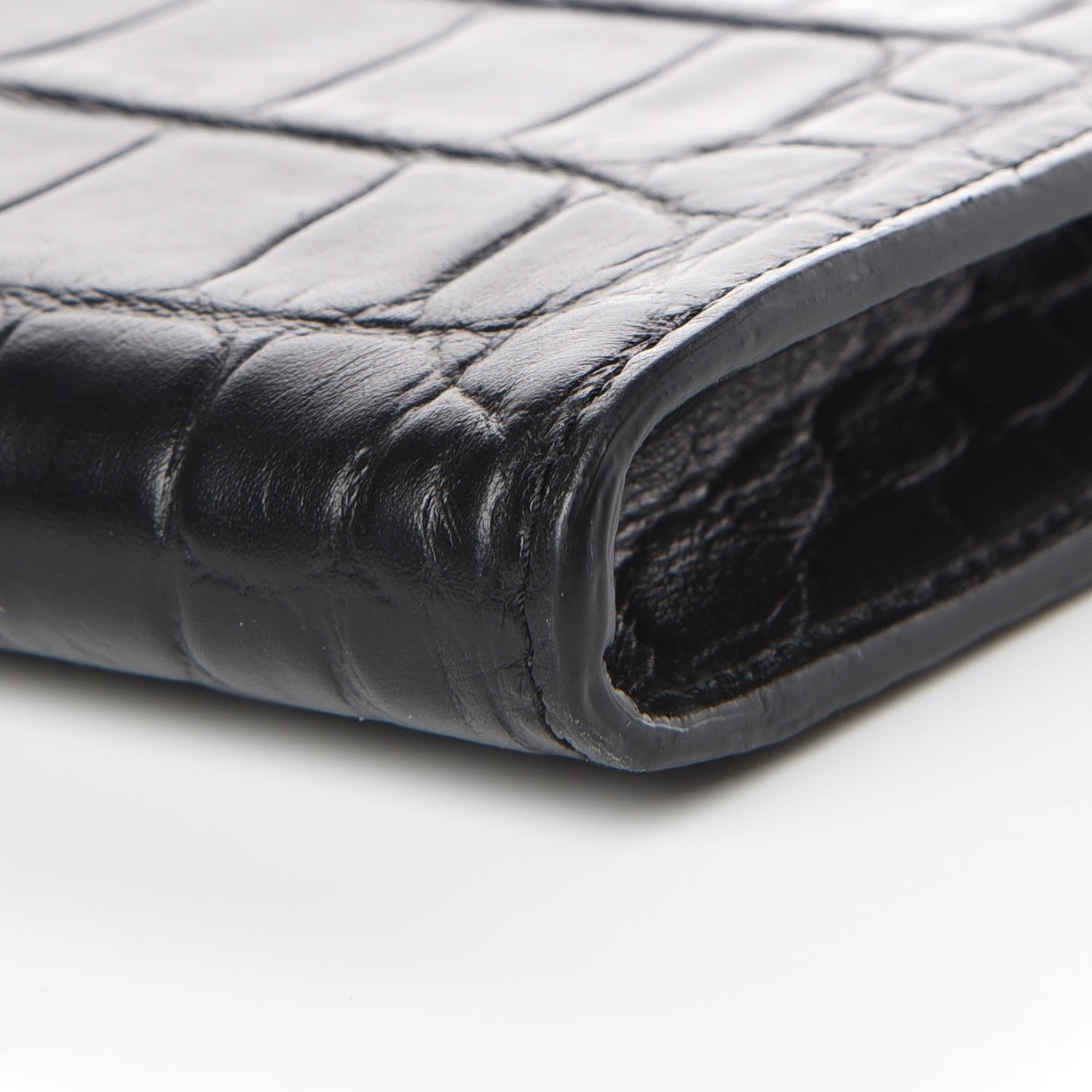 Alexander McQueen Calfskin Crocodile Embossed Knuckle Flat Clutch Black Gold 10 of 10