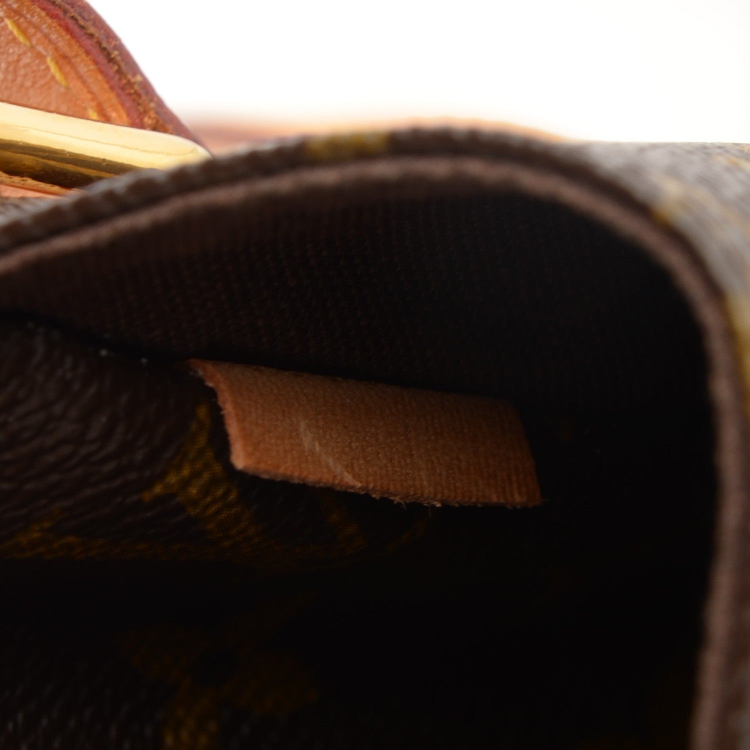 Louis Vuitton Monogram Menilmontant PM 7 of 7