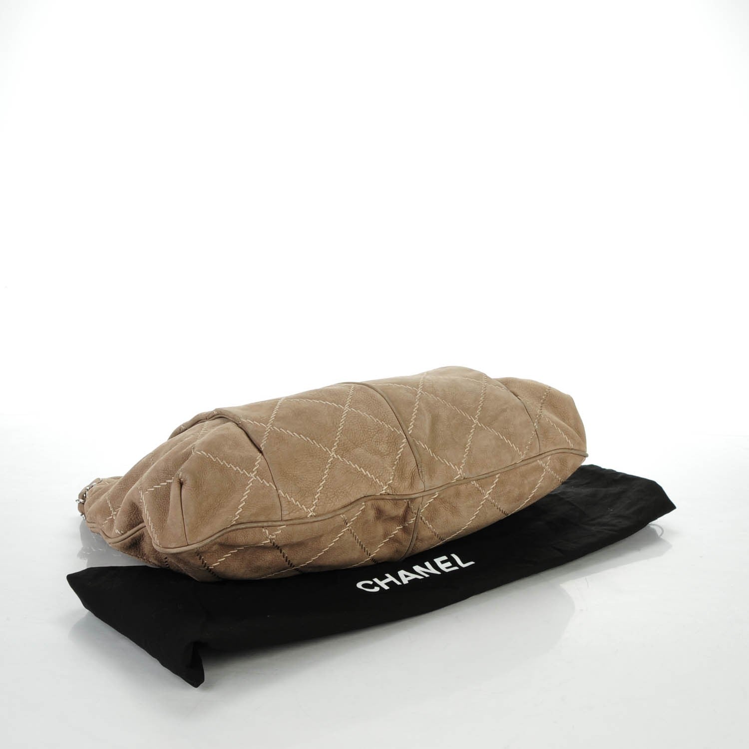 Chanel Suede Darjeeling Hobo Light Grey 4 of 7