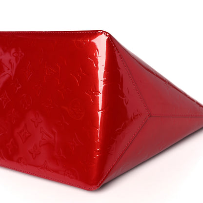 Louis Vuitton Vernis Bellevue PM Pomme D'Amour 9 of 9