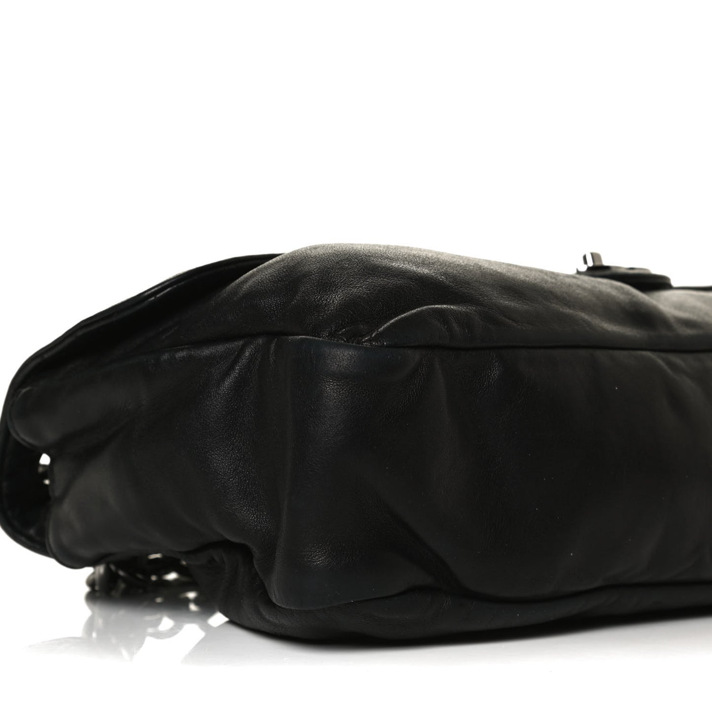 Lambskin Medium Soft and Chain Flap Black