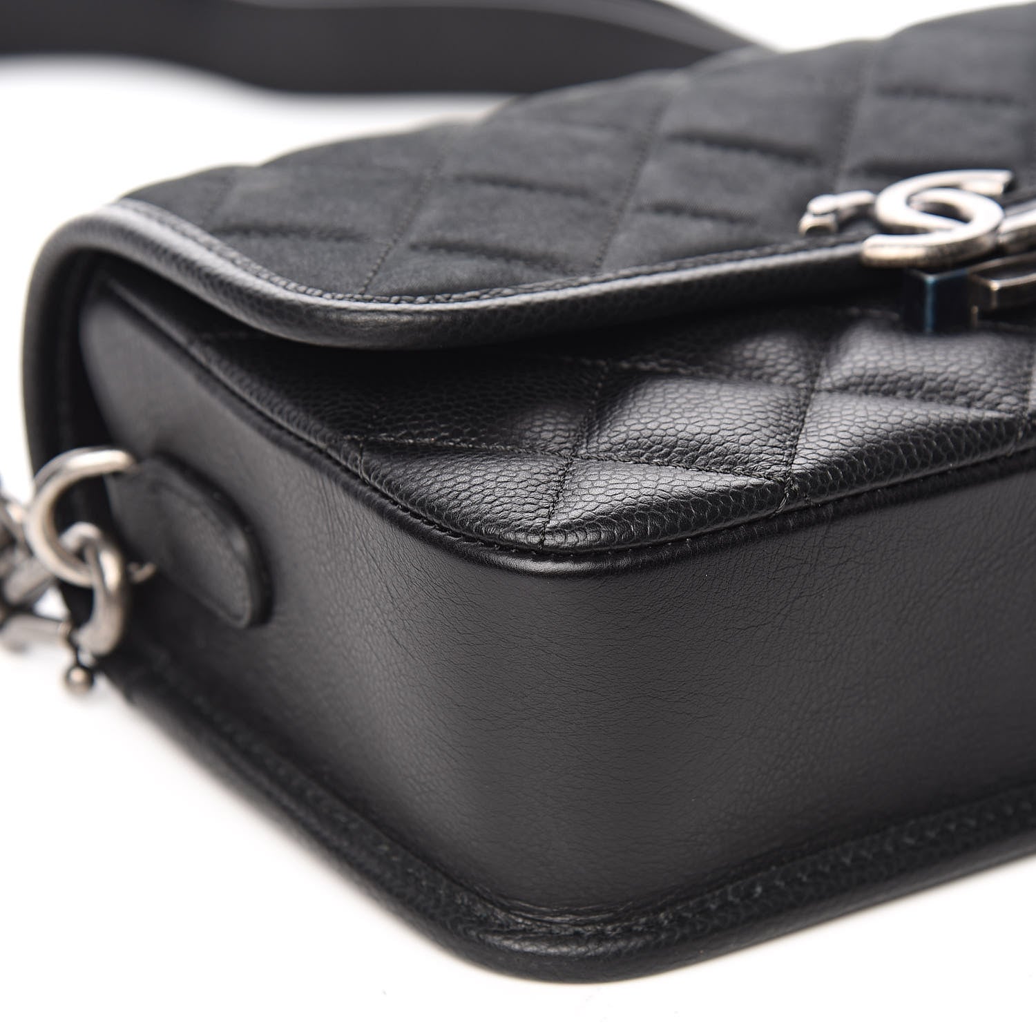 Chanel Caviar Iridescent Calfskin Quilted Small Daily Carry Messenger Black 8 of 12
