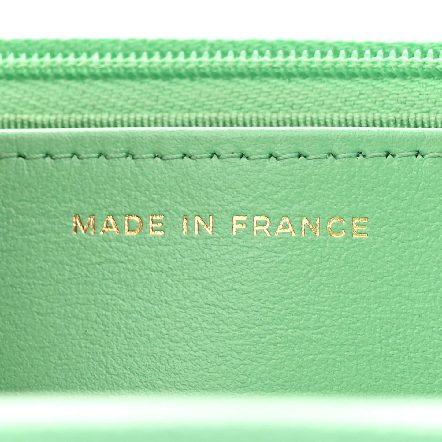 Caviar Quilted Wallet on Chain WOC Light Green