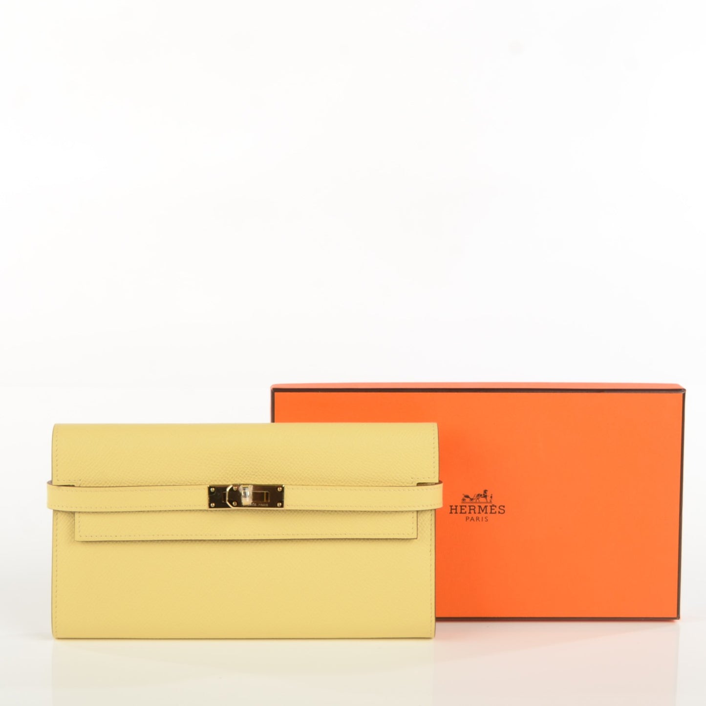 Epsom Kelly Longue Wallet Soufre
