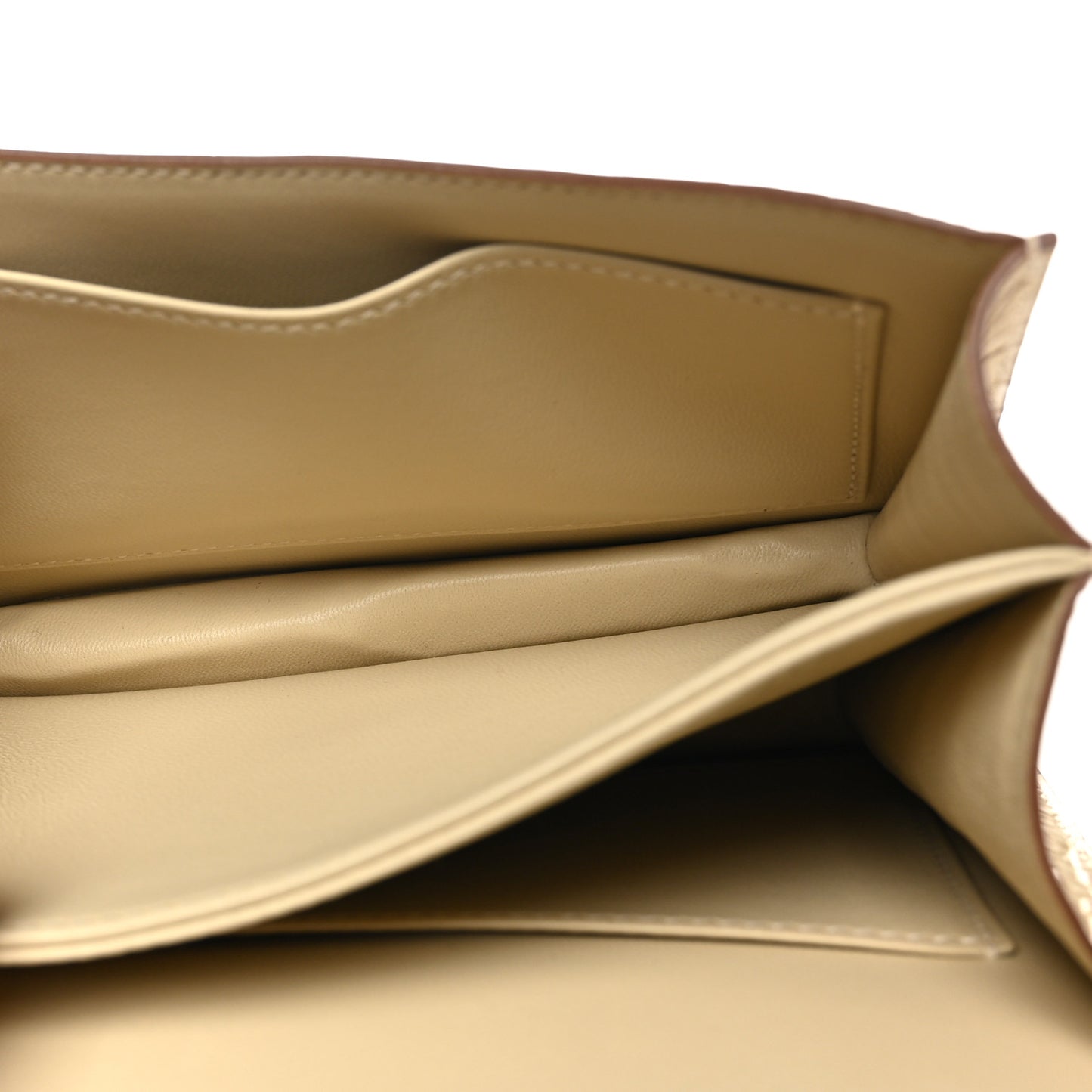 Matte Alligator Constance 18 Beton