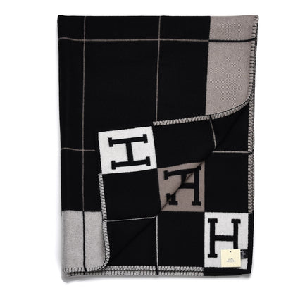Hermes Wool Cashmere Avalon III Blanket Ecru Black 3 of 6