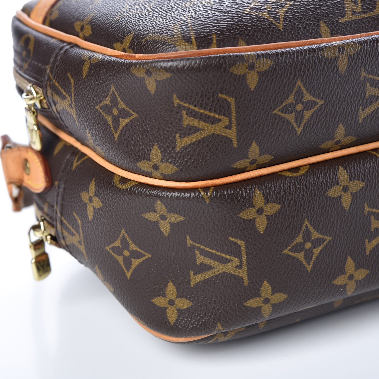Louis Vuitton Monogram Reporter PM 9 of 11