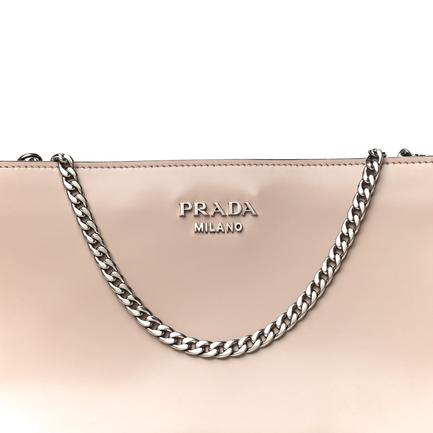 Soft Calf Chain Clutch Cammeo