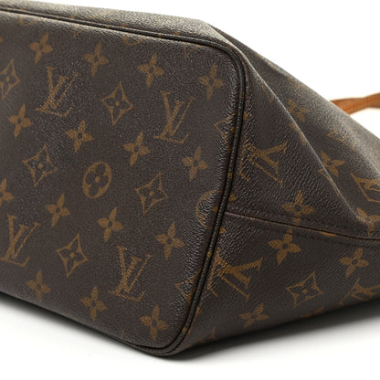 Louis Vuitton Monogram Neverfull MM 9 of 24
