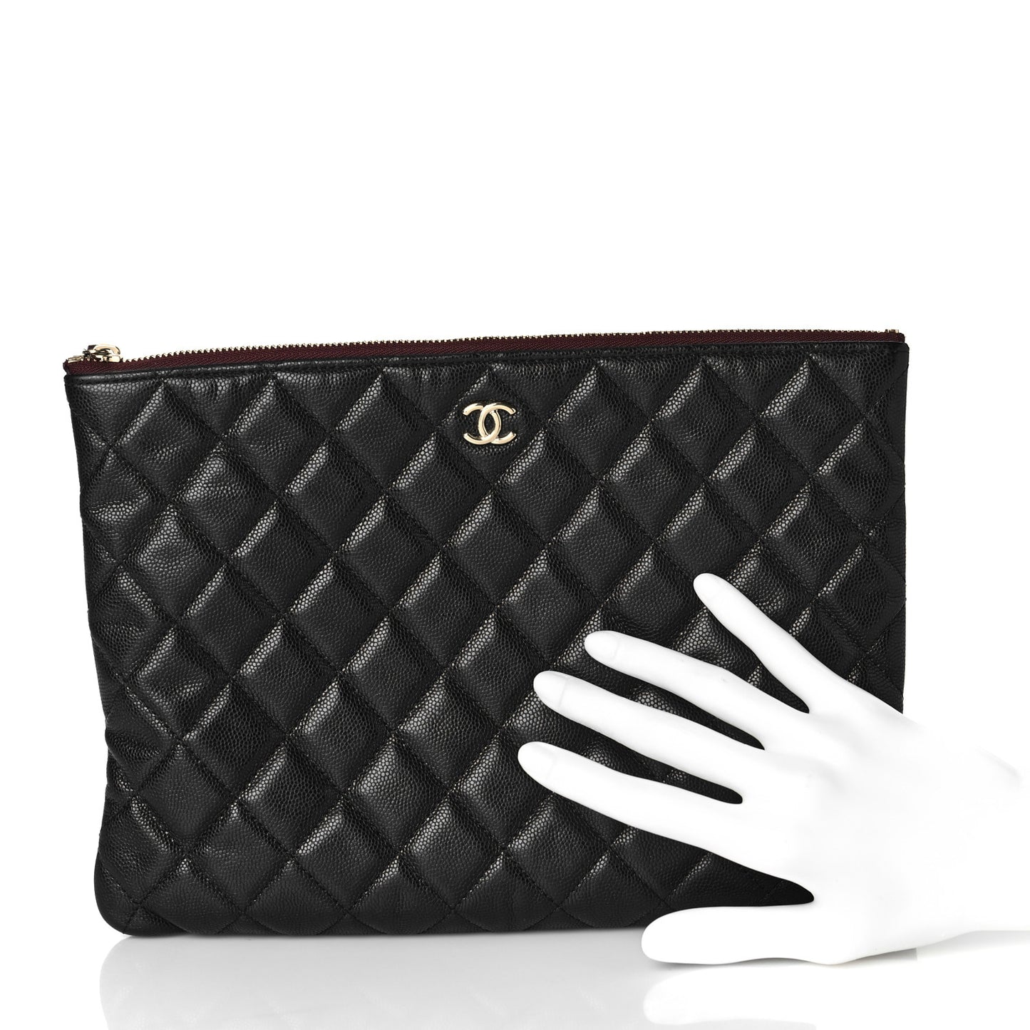 Caviar Quilted Medium Cosmetic Case Black