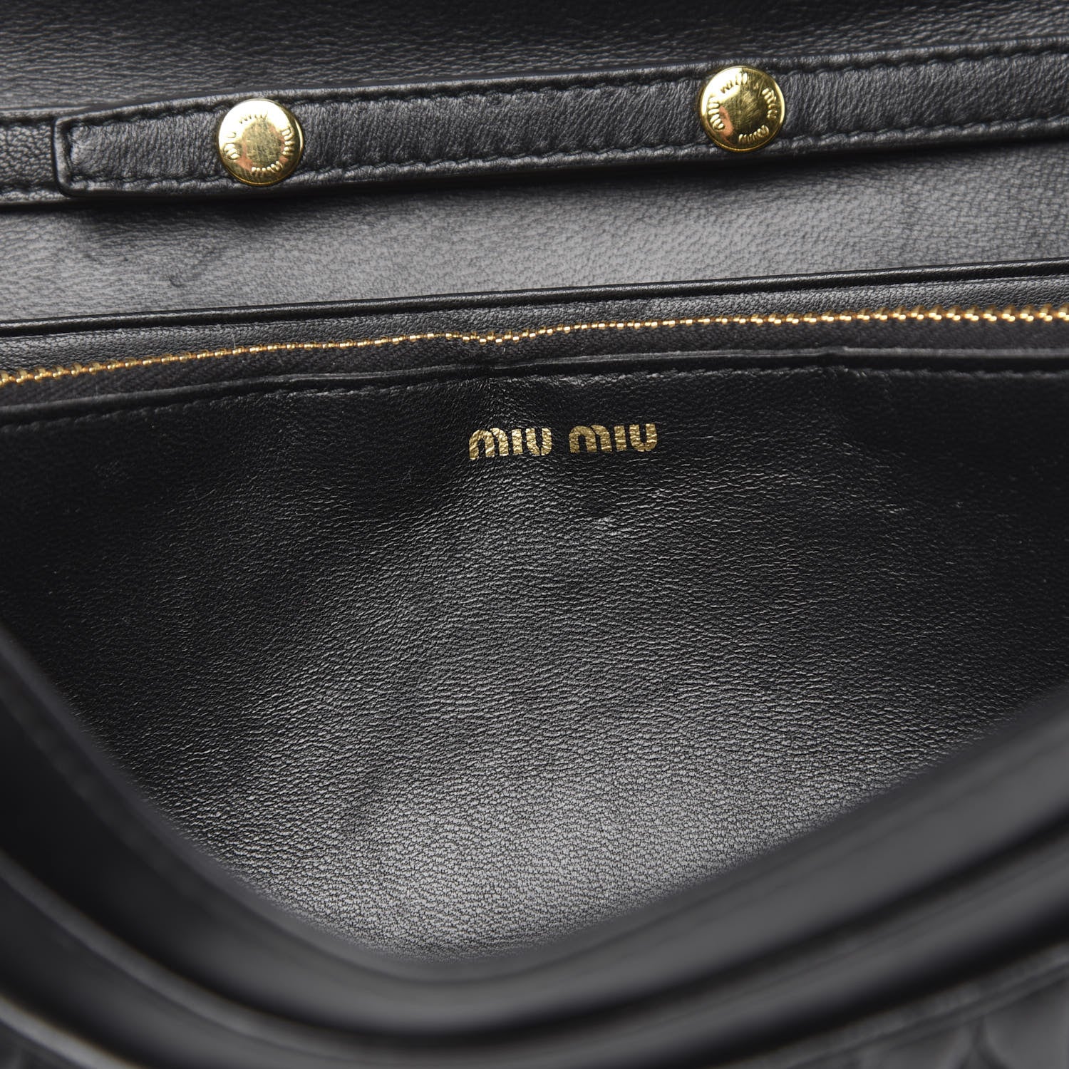 Miu Miu Nappa Matelasse Wallet On Chain Black 6 of 13