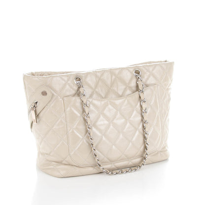 Chanel Aged Calfskin Quilted Large Cotton Club Tote Pearl 3 of 7