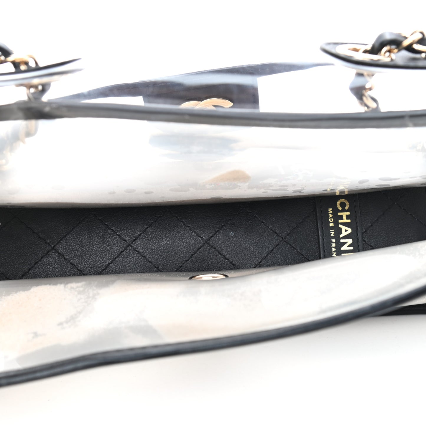 Lambskin PVC Medium Coco Sand Flap Black