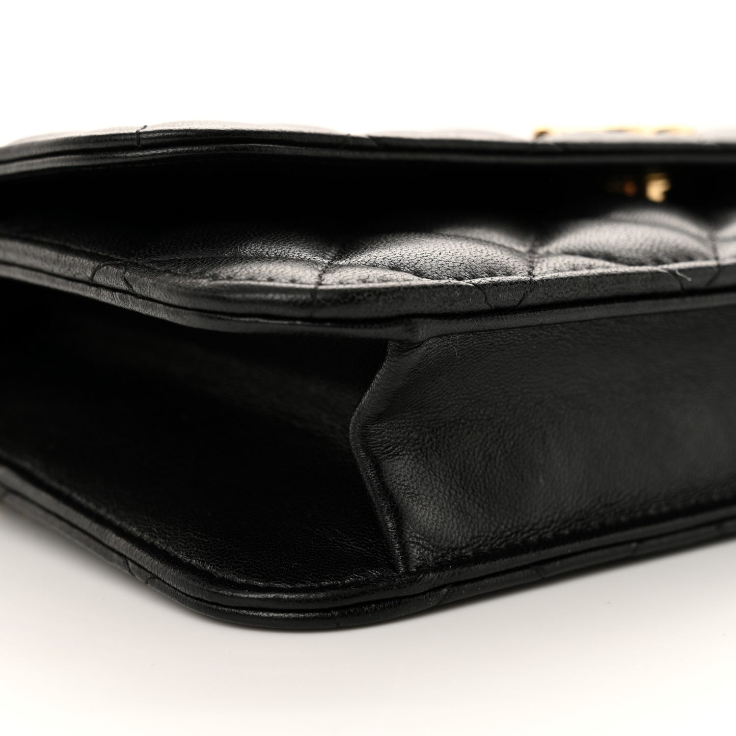 Lambskin Quilted Braided Clutch On Chain Black