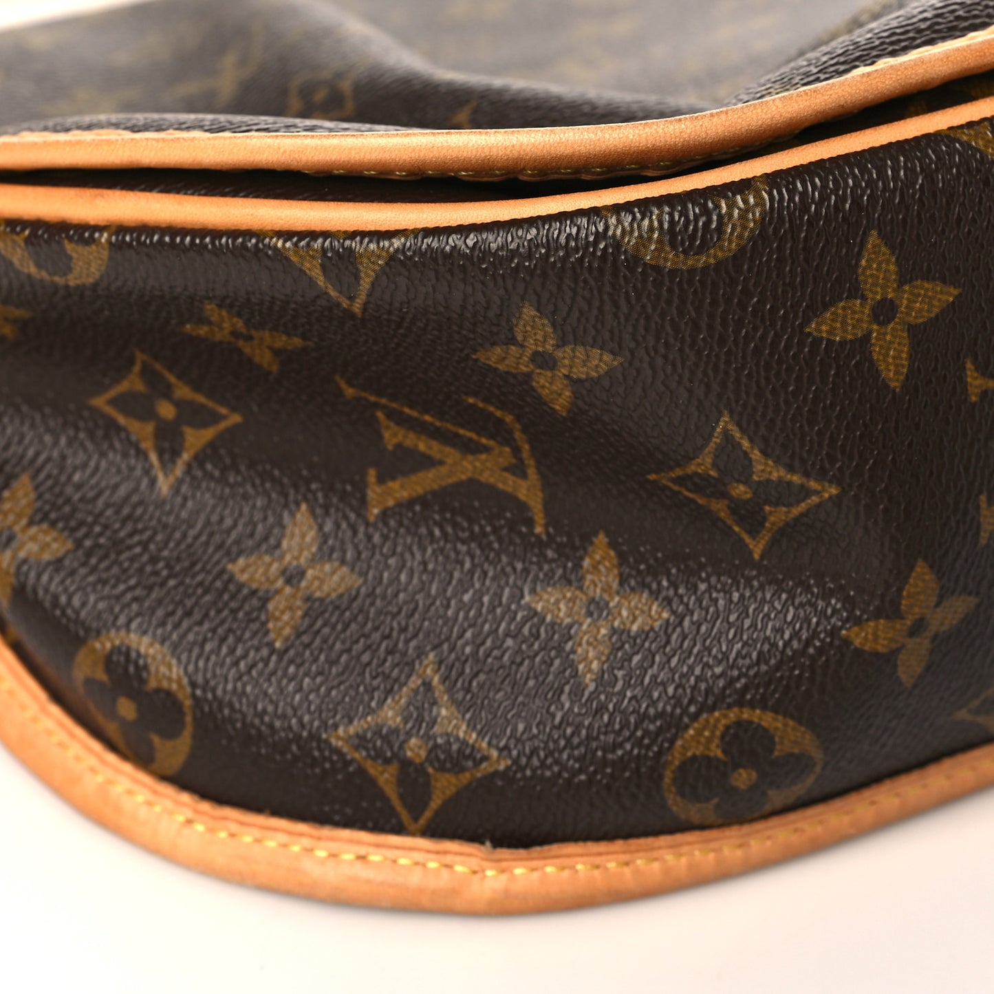 Monogram Menilmontant MM