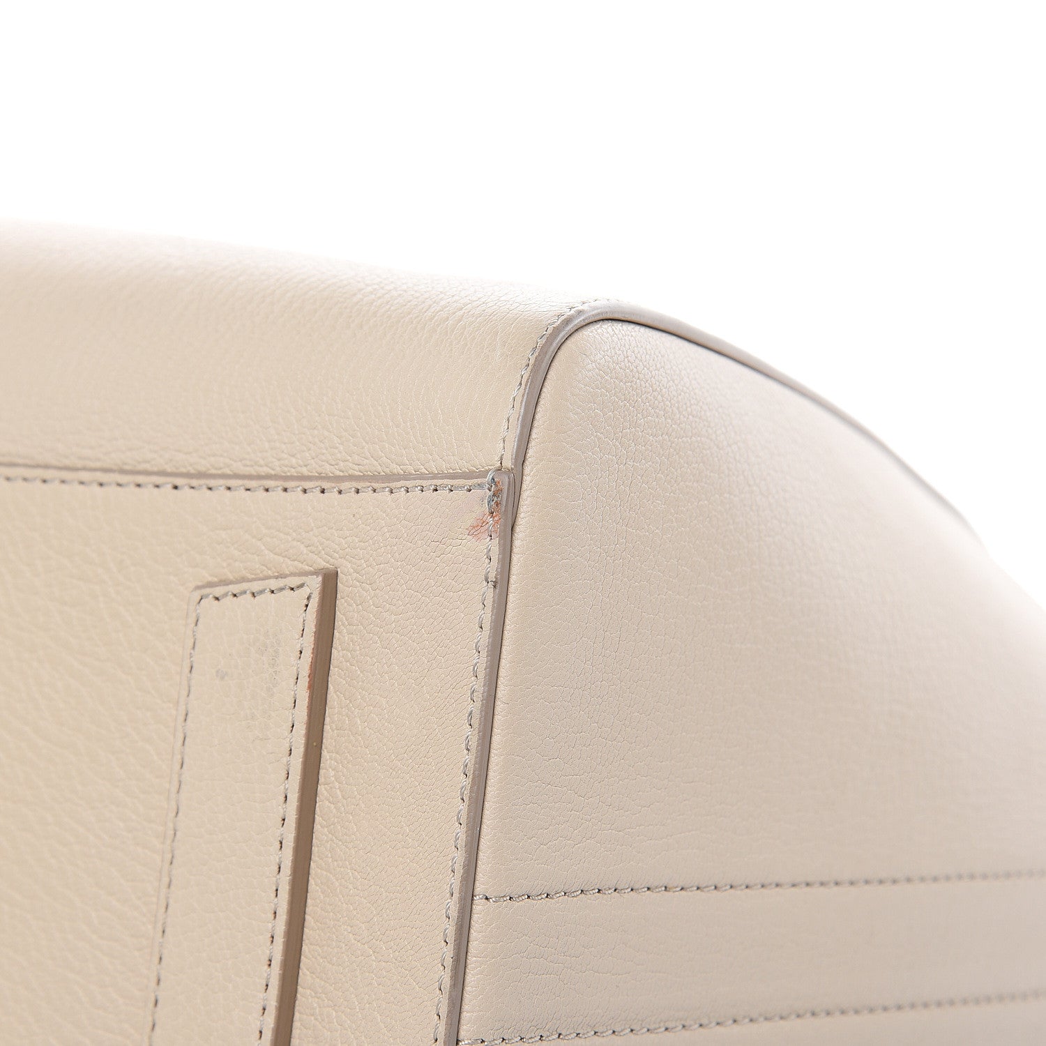 Givenchy Sugar Goatskin Medium Antigona Skin 11 of 18