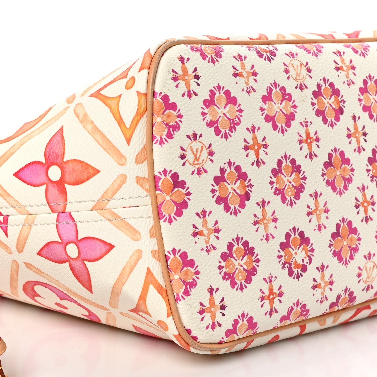 Louis Vuitton Monogram Tiles By The Pool 2.0 Neverfull MM Coral 9 of 10