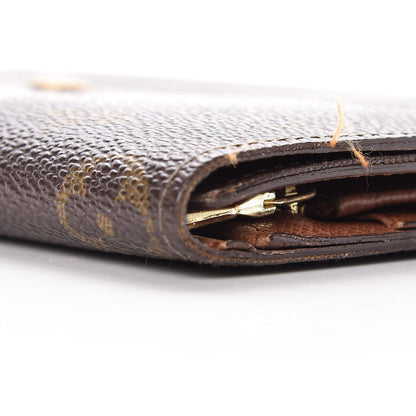 Louis Vuitton Monogram Passport Wallet 14 of 18