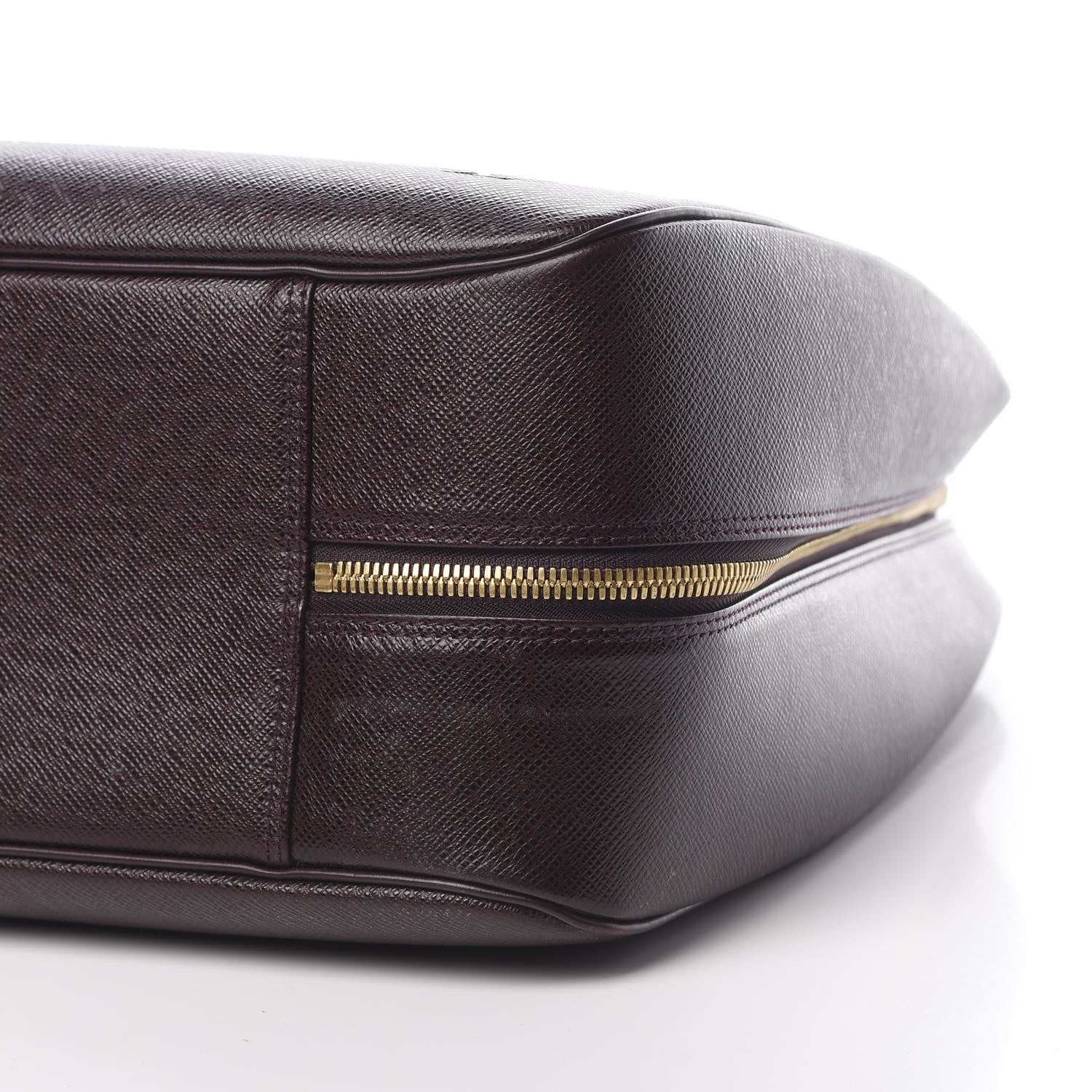 Louis Vuitton Taiga Helanga 1 Poche Acajou 9 of 14