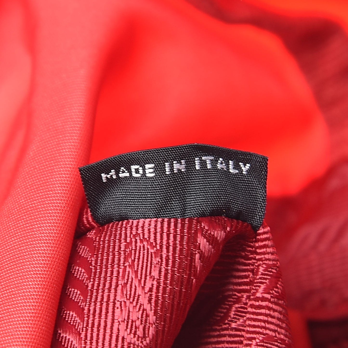 Tessuto Nylon Vela Saffiano Mini Single Snap Buckle Backpack Rosso