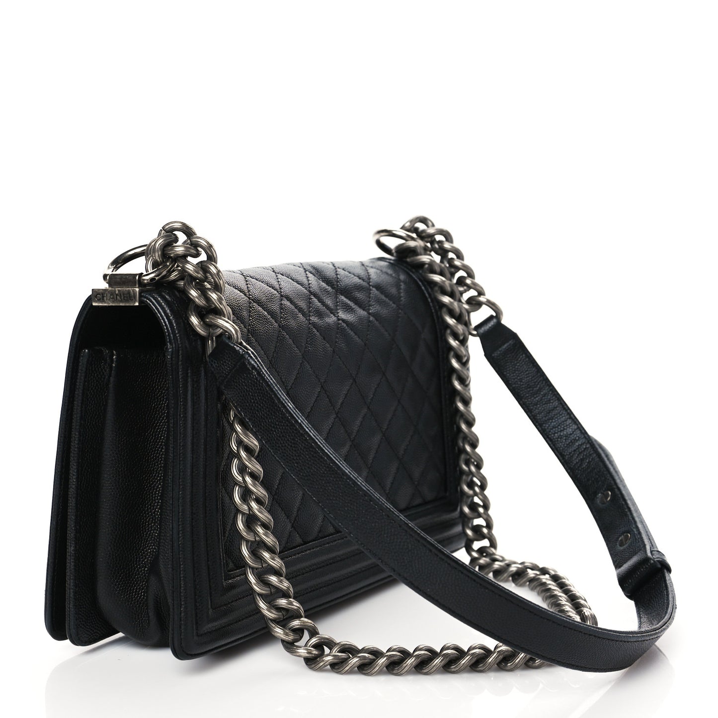 Caviar Quilted Medium Boy Flap Black