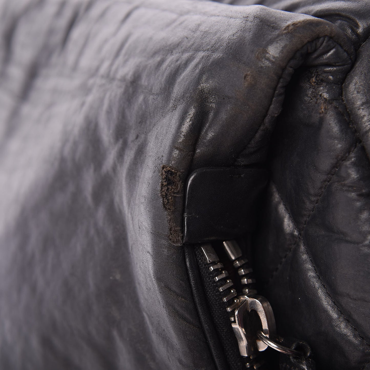 Aged Calfskin Quilted Expandable Messenger Black