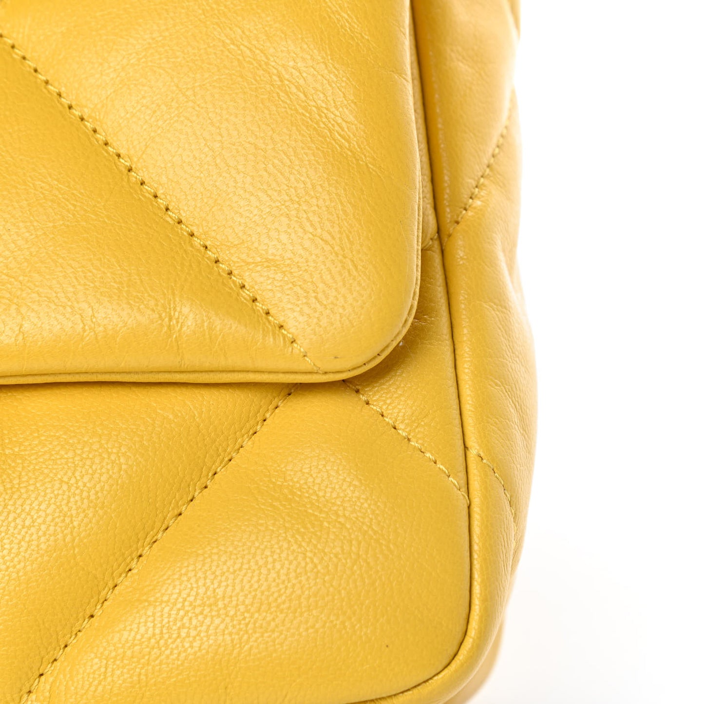 Lambskin Quilted Medium Chanel 19 Flap Yellow