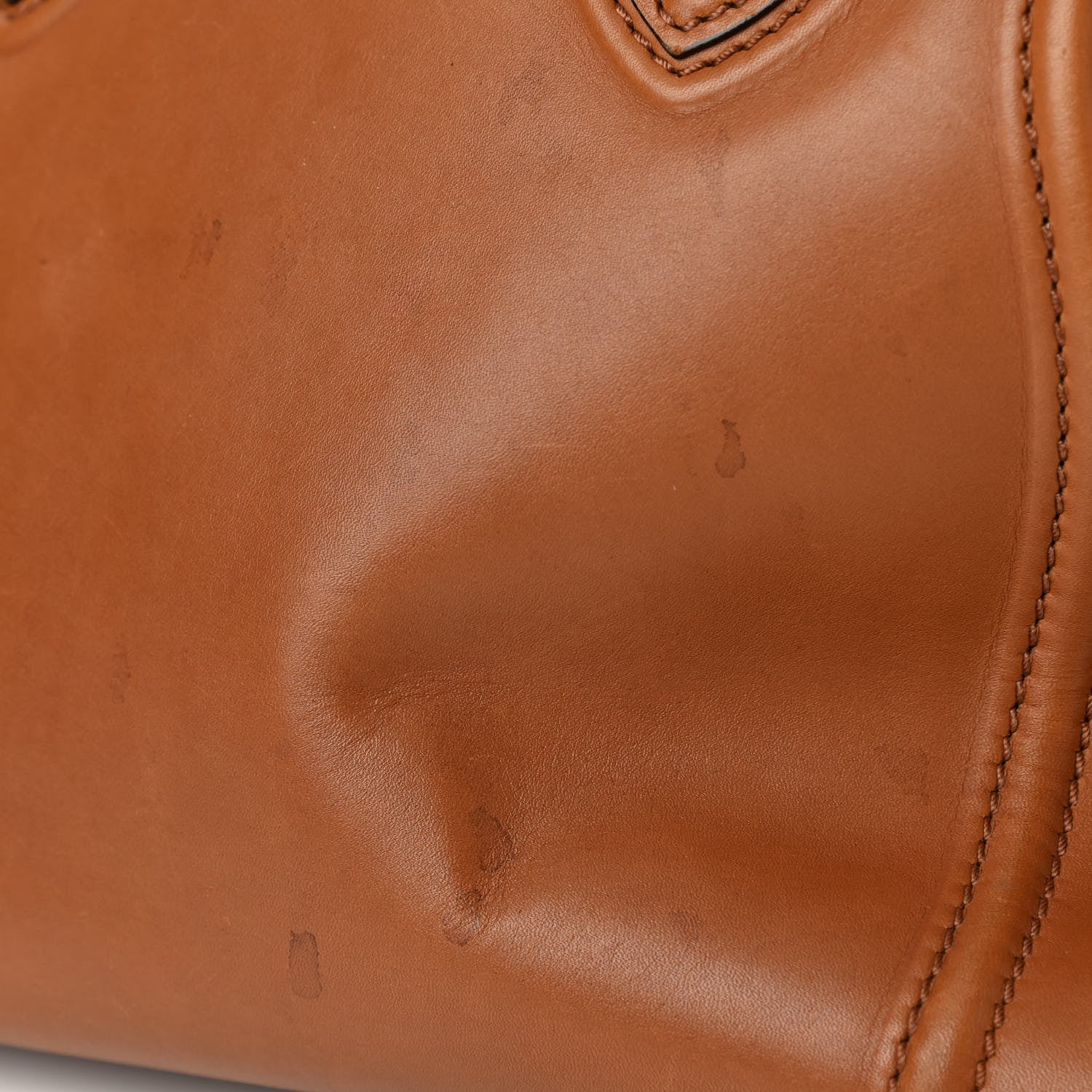 Celine Smooth Calfskin Medium Phantom Luggage Tan 17 of 18