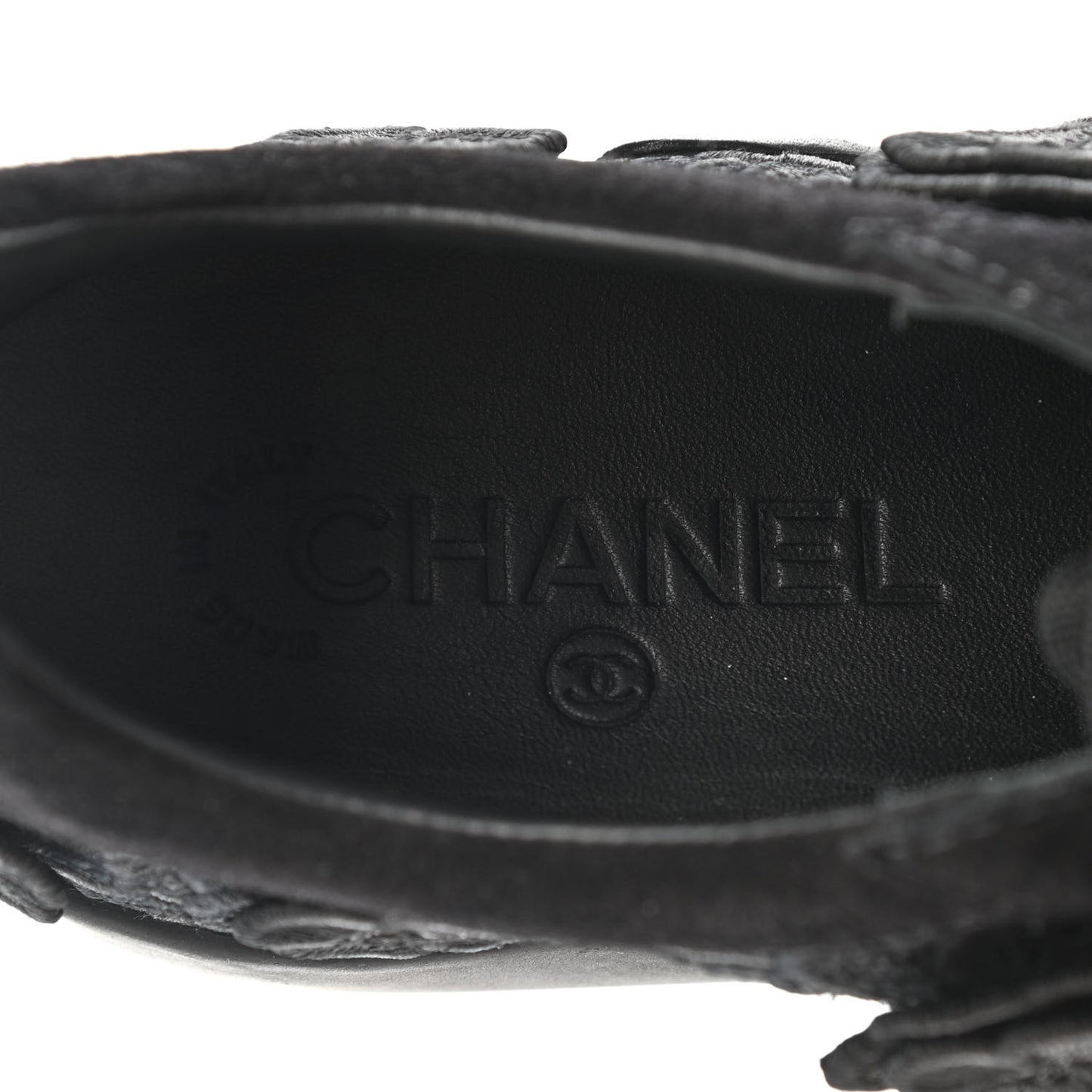 Suede Embroidered Flower Sneakers 36 Black