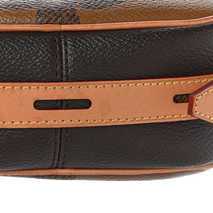 Louis Vuitton Reverse Monogram Giant Boite Chapeau Souple 21 of 22