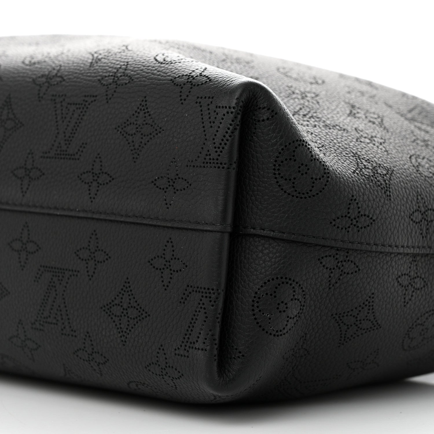 Louis Vuitton Mahina Why Knot MM Black 9 of 9