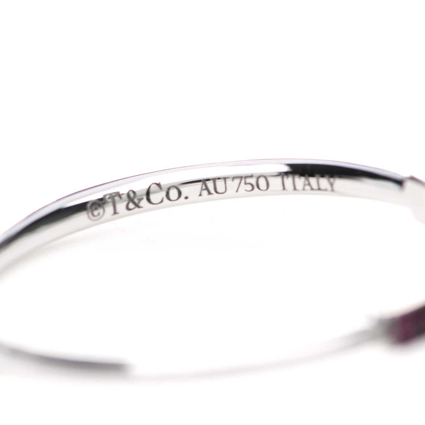 18K White Gold Ruby T Wire Ring 56 7.5