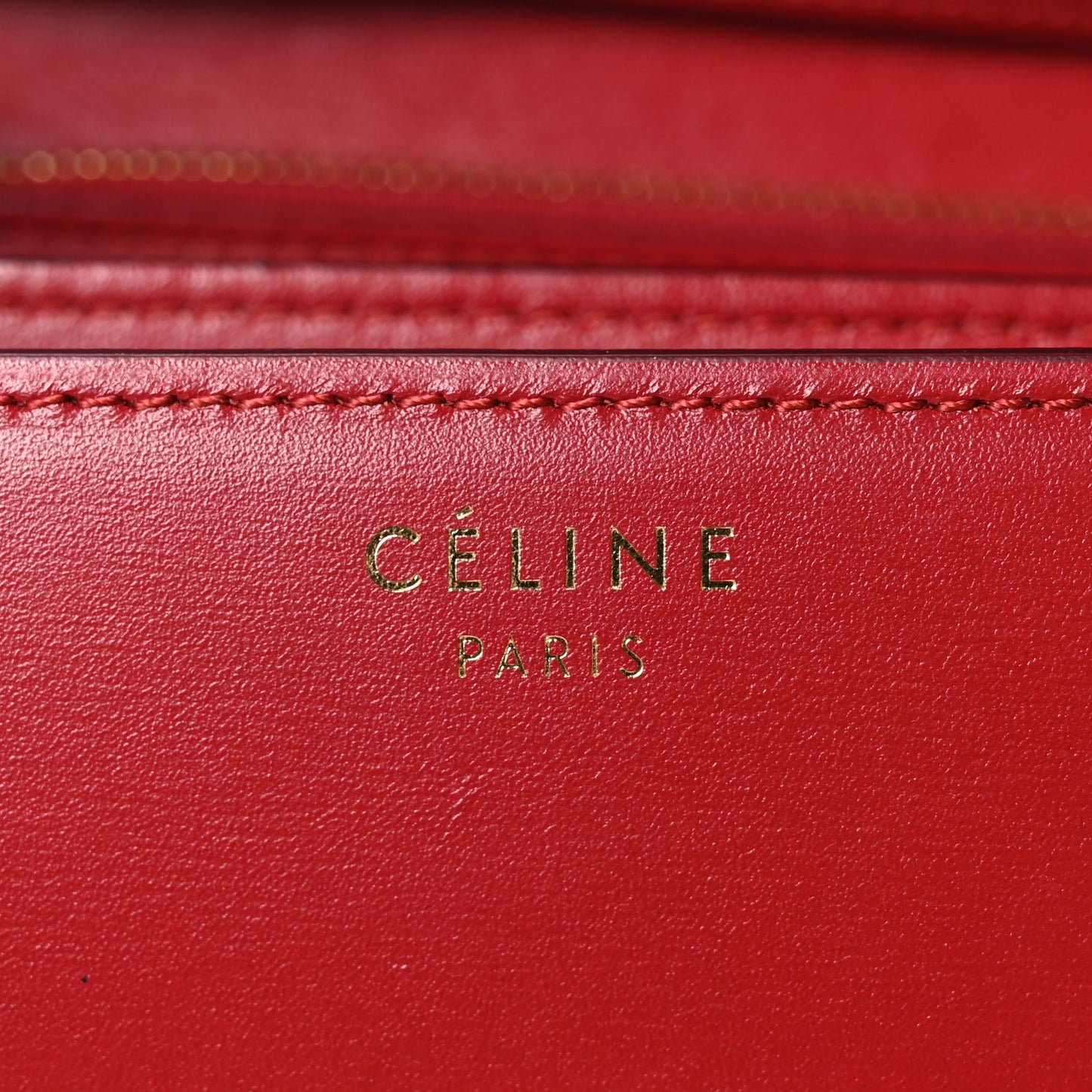 Box Calfskin Medium Classic Box Flap Bag Red