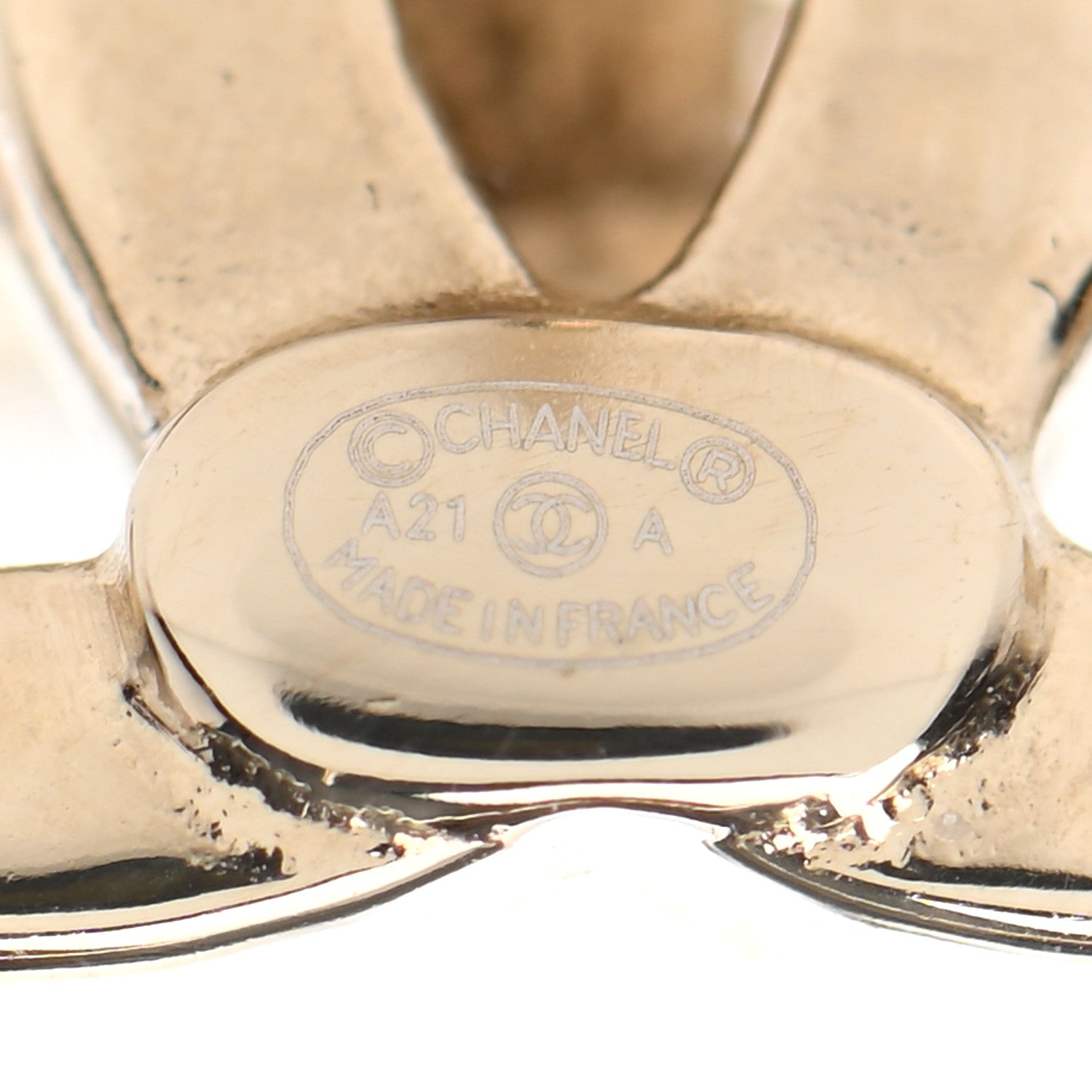 Chanel Pearl Enamel CC Turnlock Oval Earrings Gold Black 4 of 4